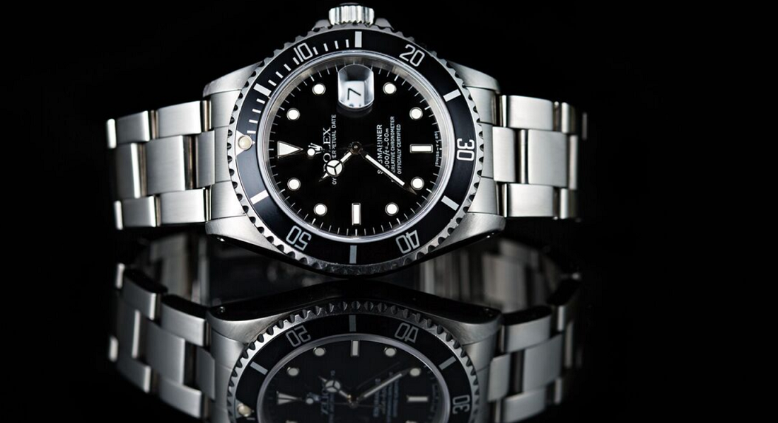 Đồng hồ Rolex Submariner có giá phụ thuộc vào mẫu mã, thời gian,....