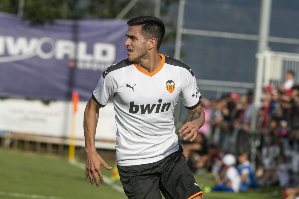 Maxi Gomez unfazed by pressure at Valencia: A striker always has to score goals | MARCA in English